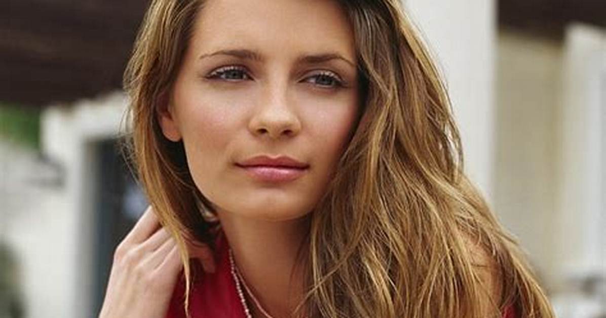 Mischa Barton Fortune