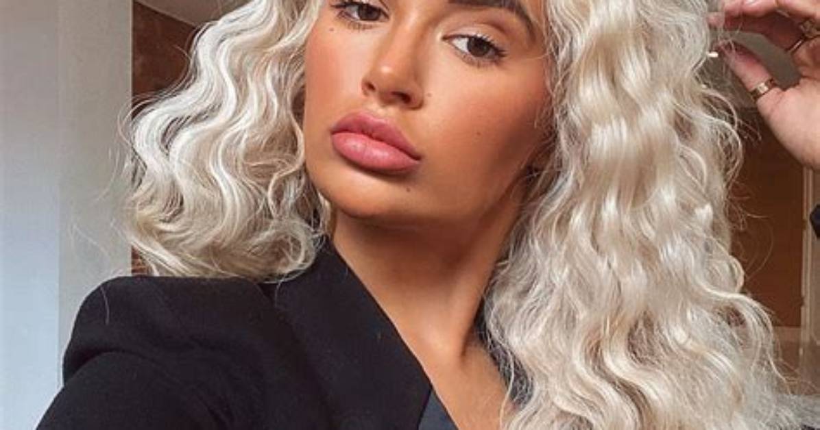 Mollymae Net Worth, Income and Estimated Earnings of Youtuber Channel