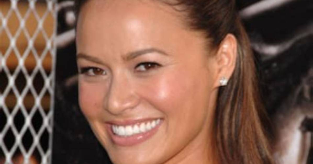 Moon Bloodgood