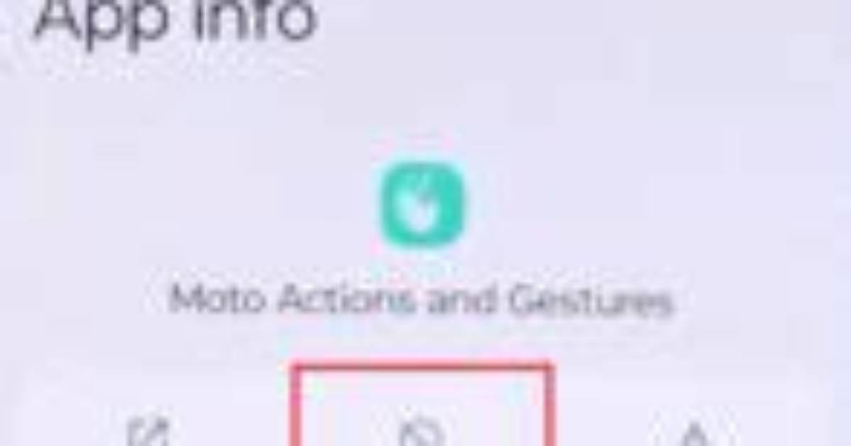 Moto Actions/Display - Disable While Driving
