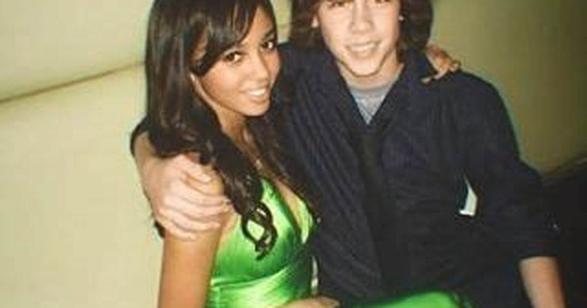 Munro Chambers Engaged, Married, Girlfriend, Dating, Gay and Net Worth