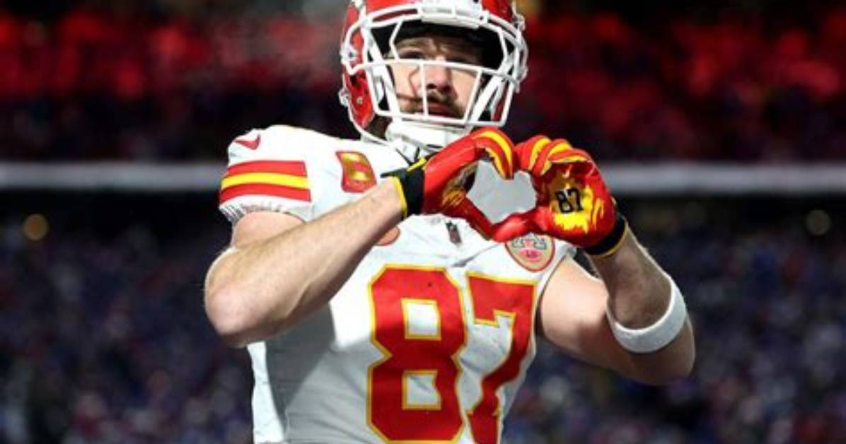 New Footage Shows Travis Kelce’s Heart Hands Gesture Was Not for Taylor Swift: Find out Who It Was For