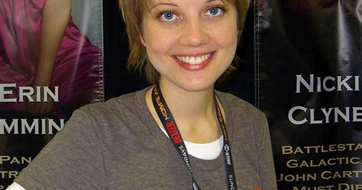 Nicki Clyne