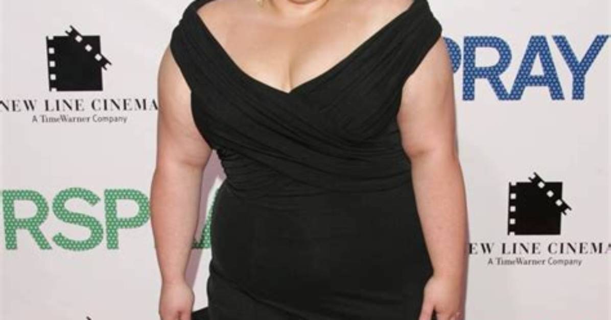 Nikki Blonsky's Memorable Airport Experience in 2008