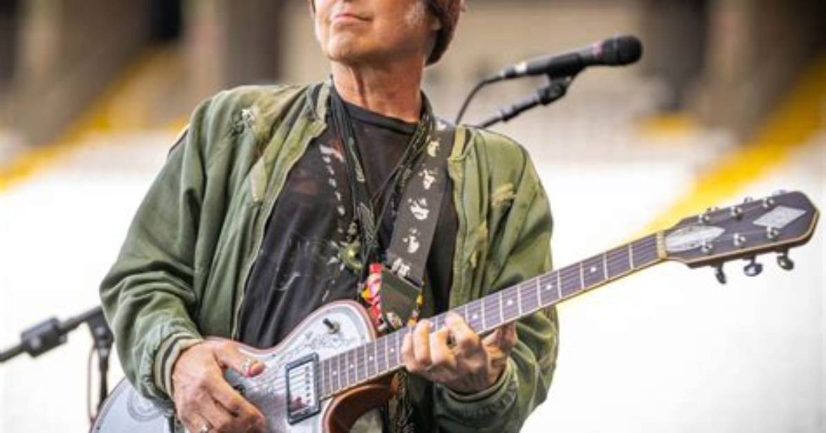 Nils Lofgren