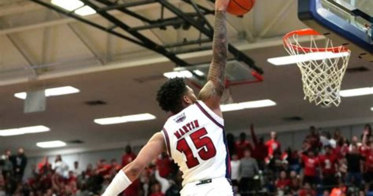 No. 21 Fau Rolls Past Middle Tennessee State for 19Th Straight Victory