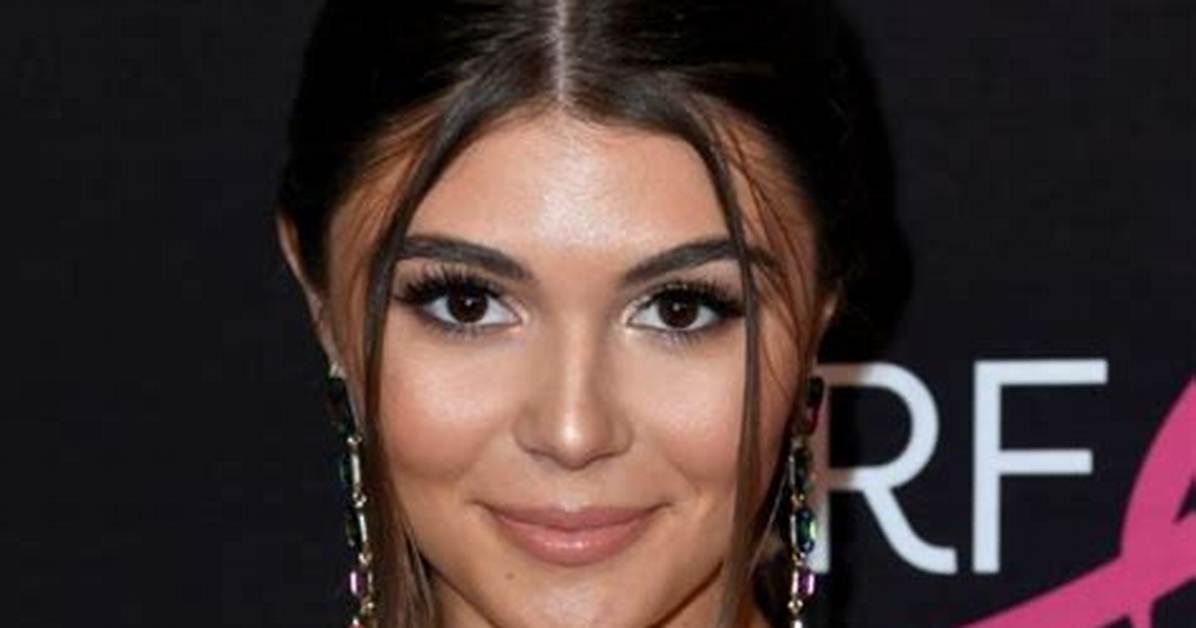 Olivia Jade Giannulli - Bio, Net Worth, Height