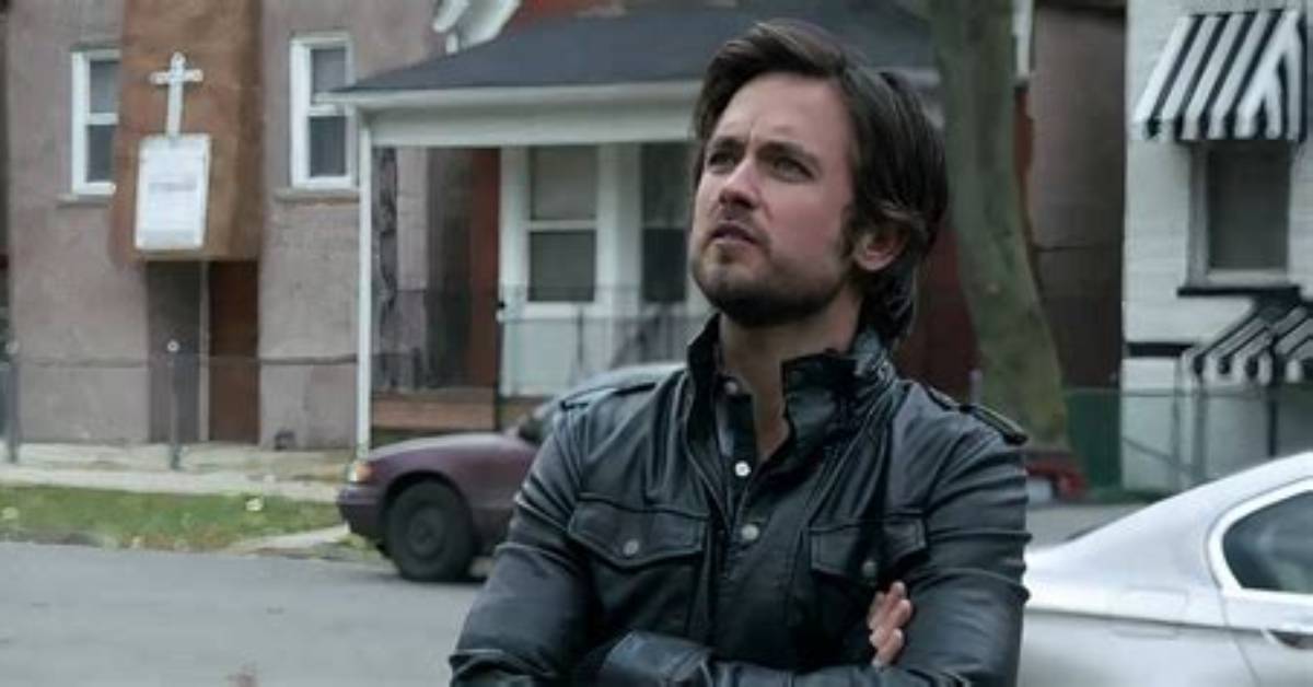 On Shameless Does Steve Come Back?