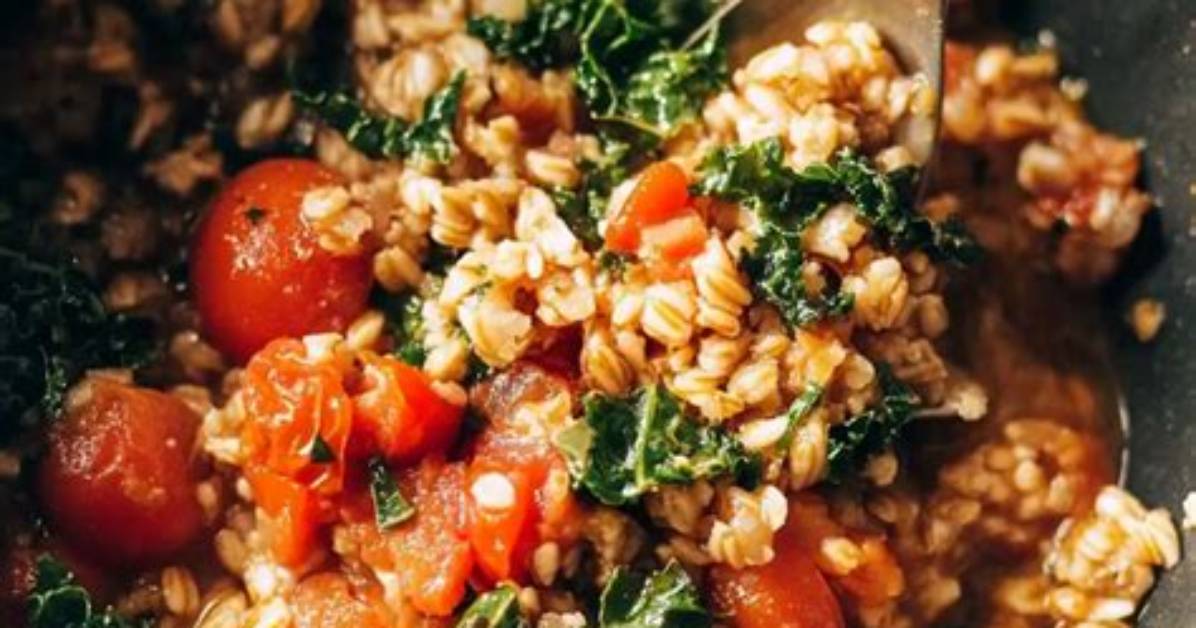 One-Pan Farro with Tomatoes