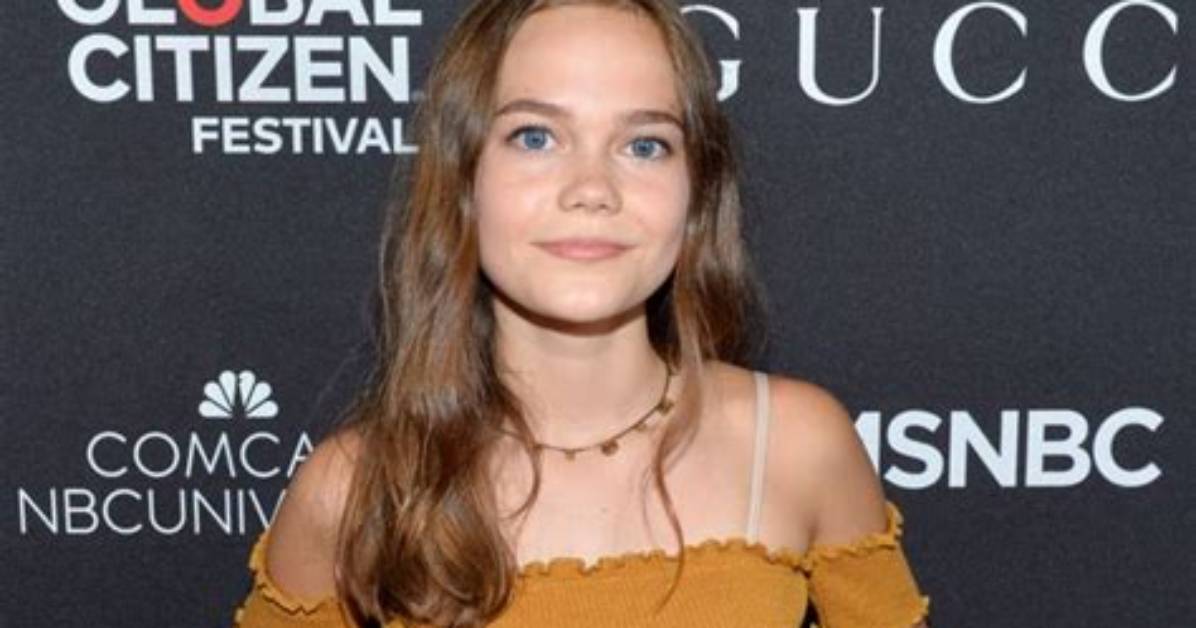 Oona Laurence Net Worth