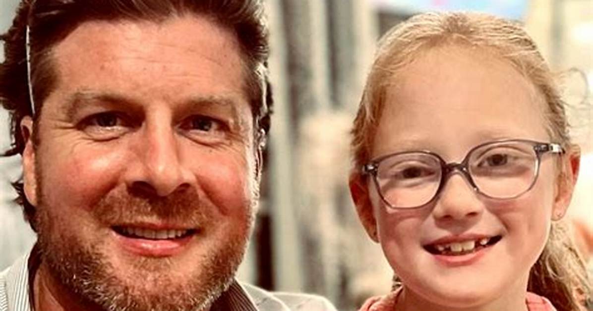 Outdaughtered Star Uncle Dale Mills Shares Hilarious Snapchat Filters