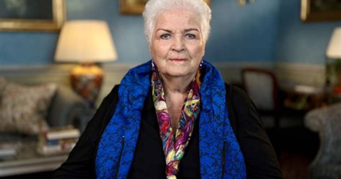 Pam St. Clement