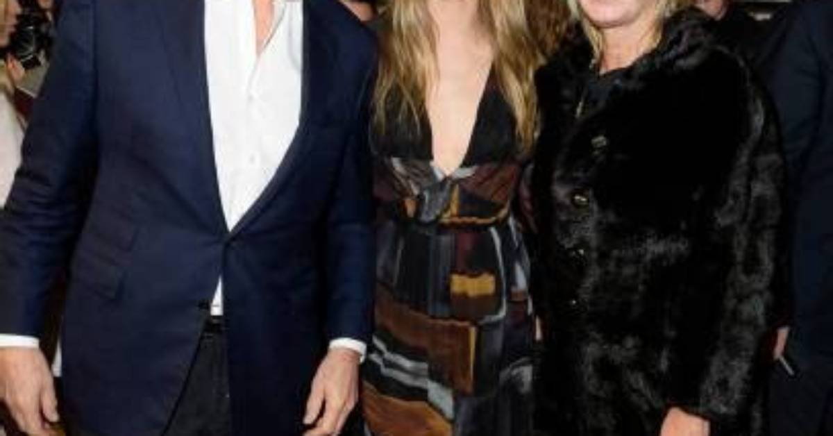 Pandora Delevingne