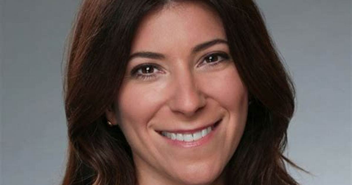 Paramount Global Communications Chief Jenny Tartikoff Exits