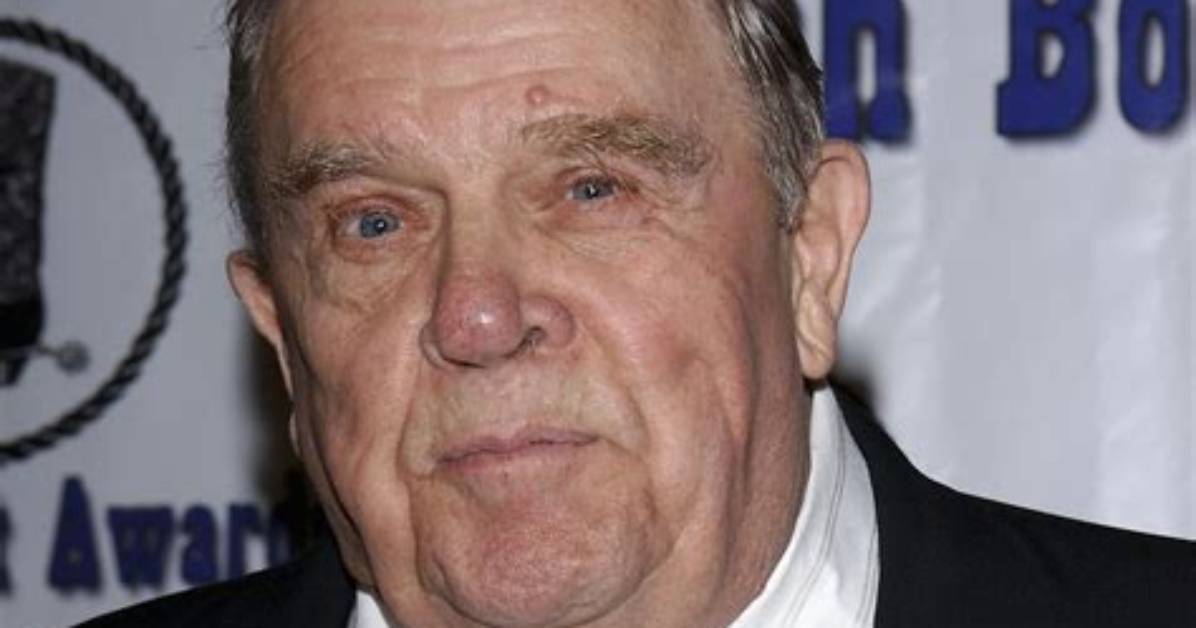Pat Hingle Net Worth