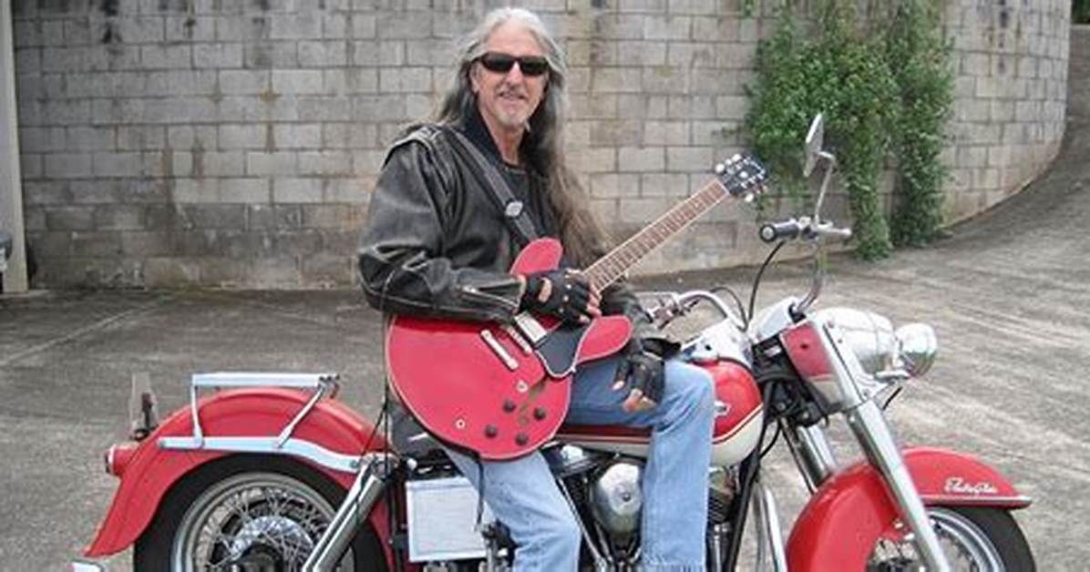 Patrick Simmons Net Worth