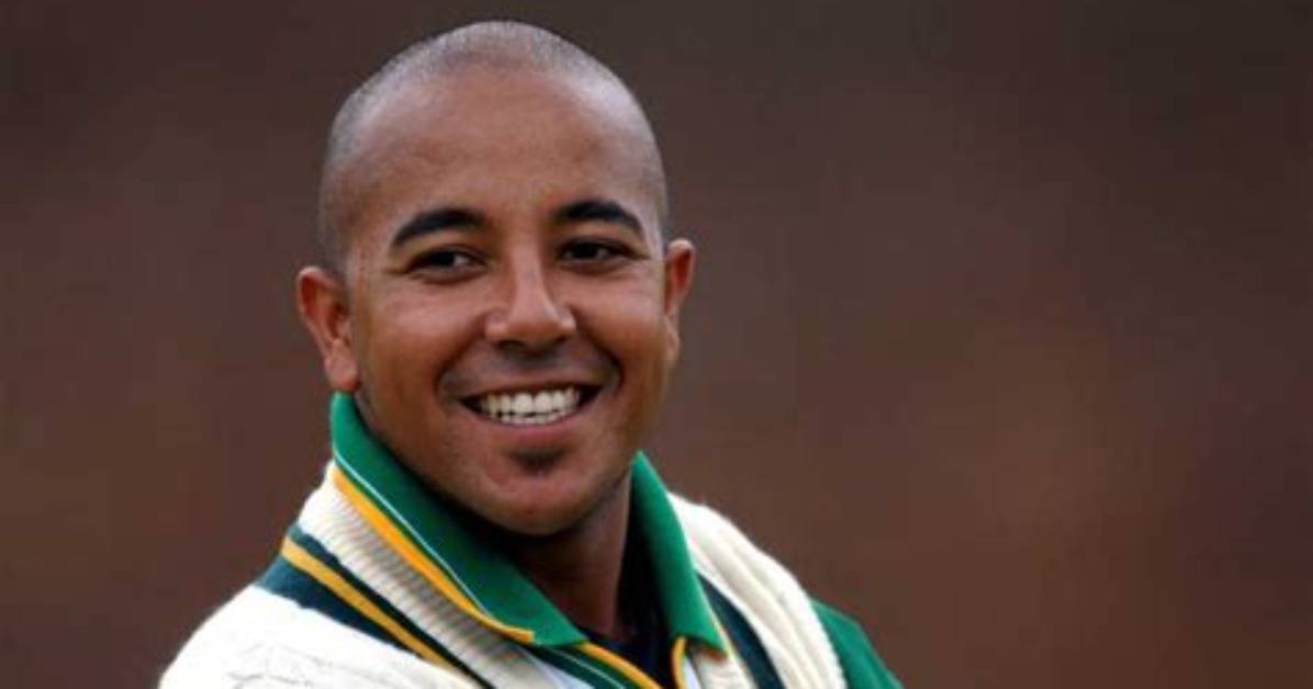 Paul Adams: Age, Wife, Cricket Career, Racism Comments, Records, Worth