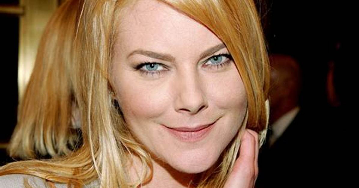 Paula Devicq Net Worth