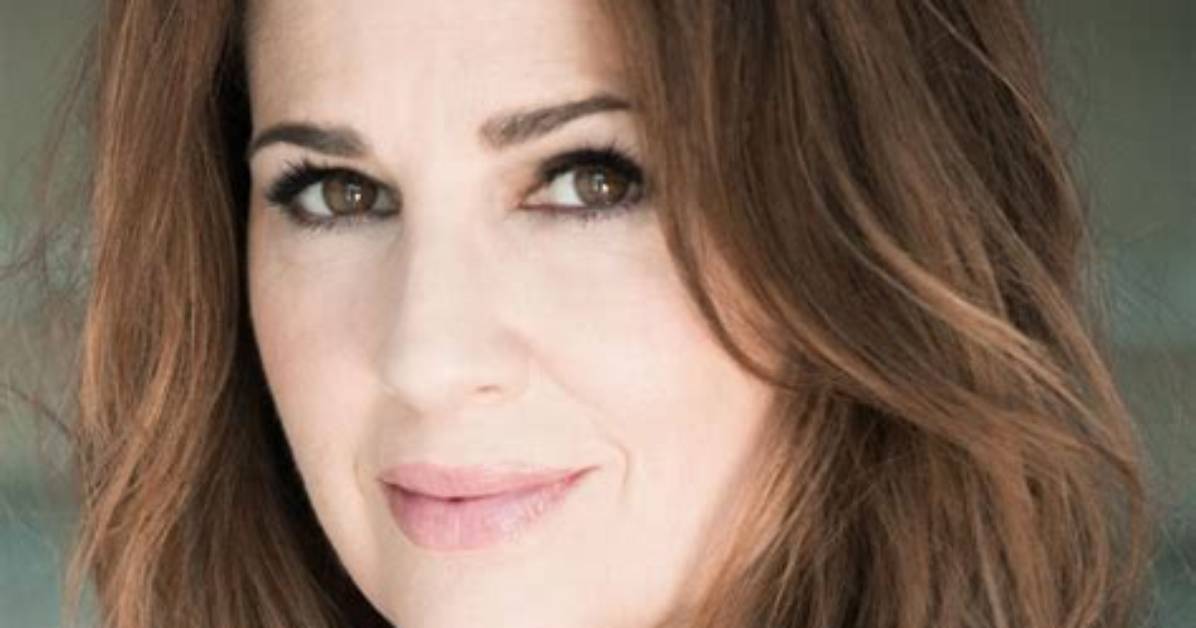 Paula Marshall
