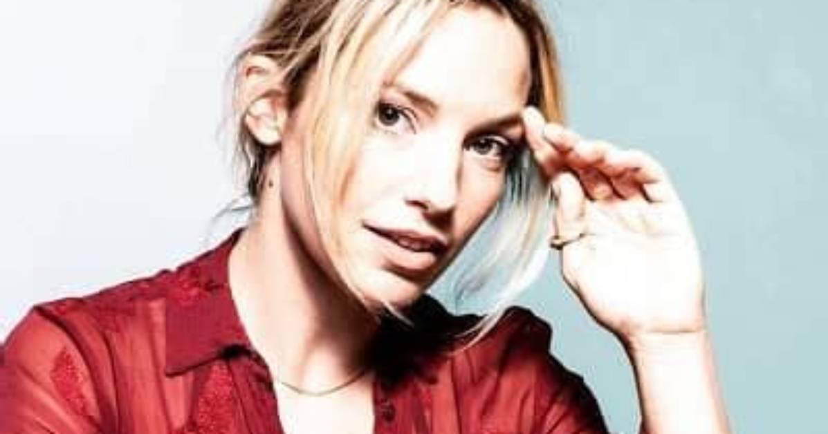 Perdita Weeks Net Worth
