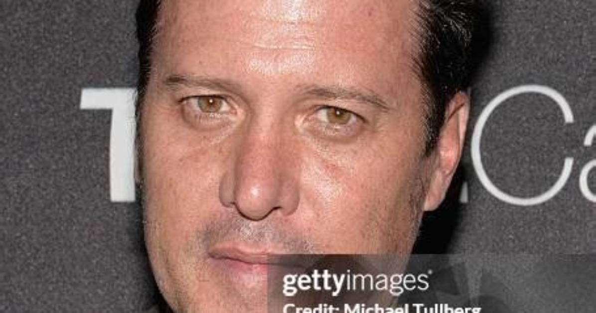 Peter Dobson Net Worth