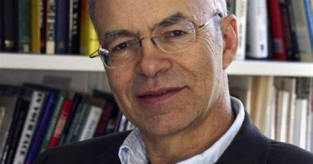 Peter Singer