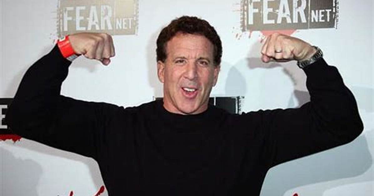 Peter Steinfeld Net Worth
