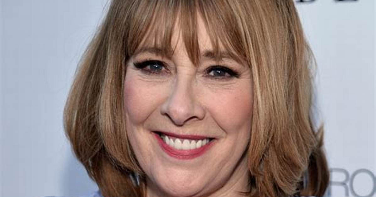 Phyllis Logan Net Worth