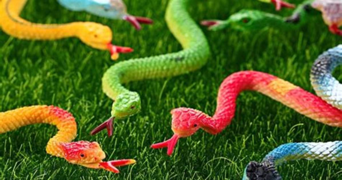 Plastic Snakes