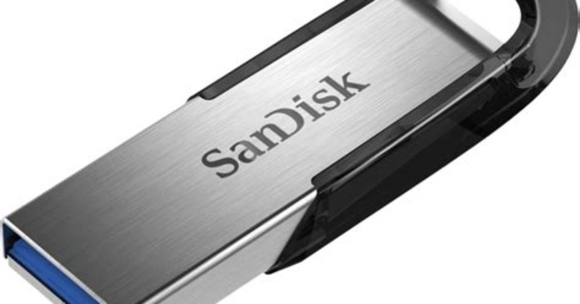 Quick Answer: Is 7 Gb Usb Enough for Windows 10?