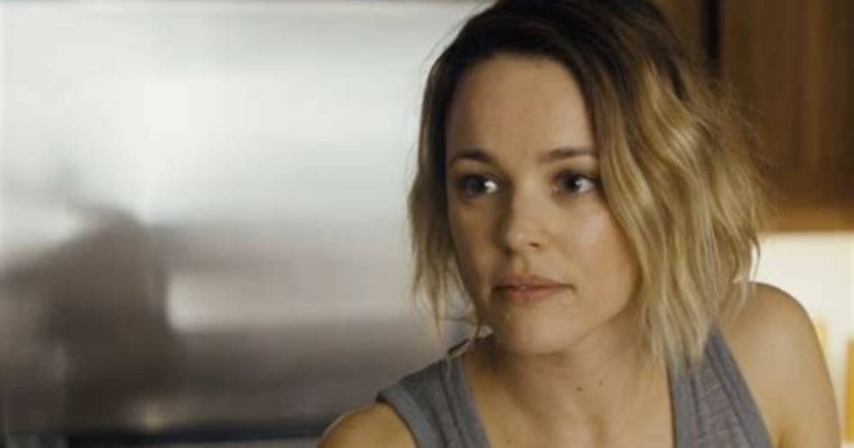 Rachel Mcadams Embraces Her Body by Displaying Armpit Hair in Bustle Magazine Cover (Photos)