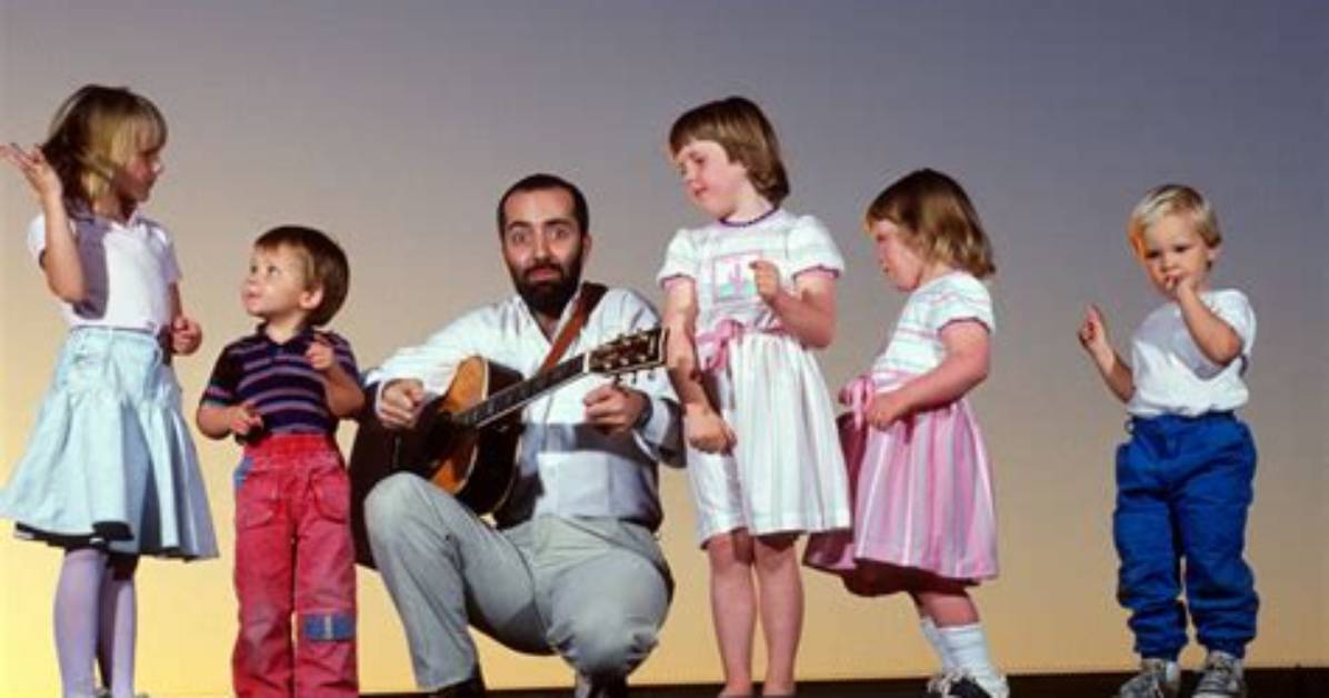 Raffi Net Worth