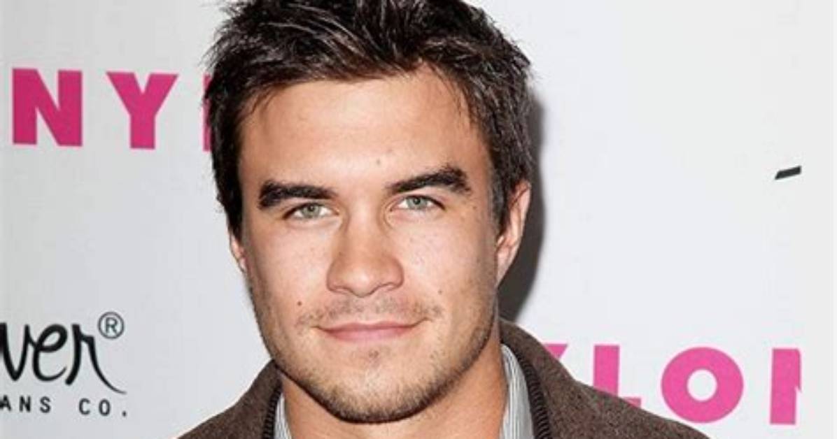 Rob Mayes Net Worth | Bio, Family, Address, Career