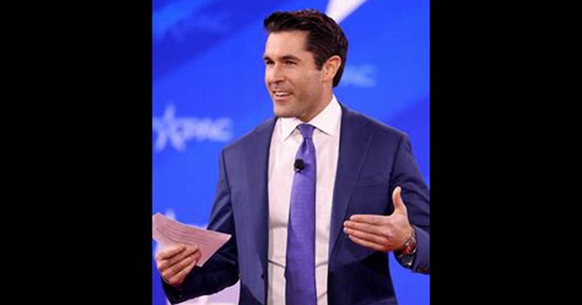 Rob Schmitt Net Worth
