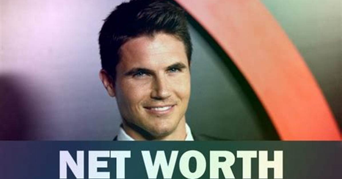 Robbie Amell Net Worth