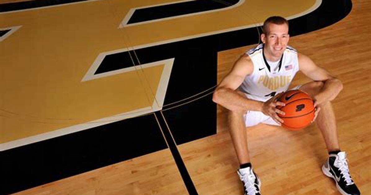 Robbie Hummel
