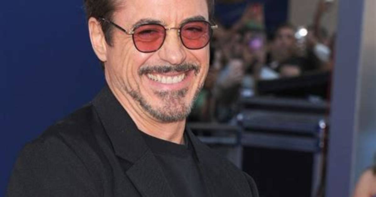 Robert D Hayes Net Worth