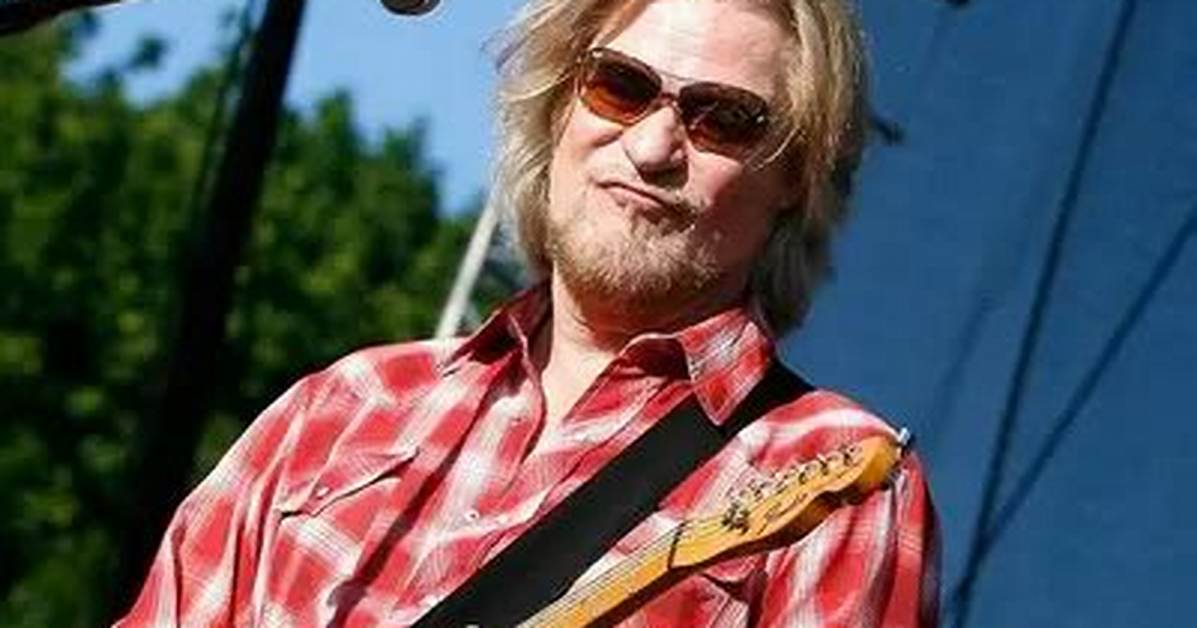 Robert Hall Net Worth