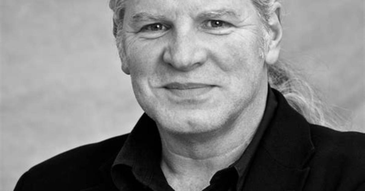 Robert L. Peters