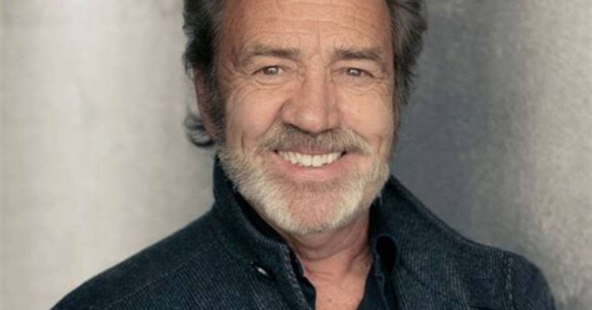 Robert Lindsay