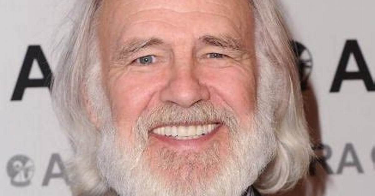 Robert Pine Net Worth 2024
