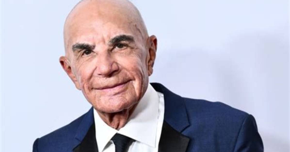 Robert Sharps Net Worth