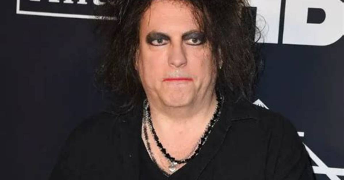 Robert Smith Net Worth 2024