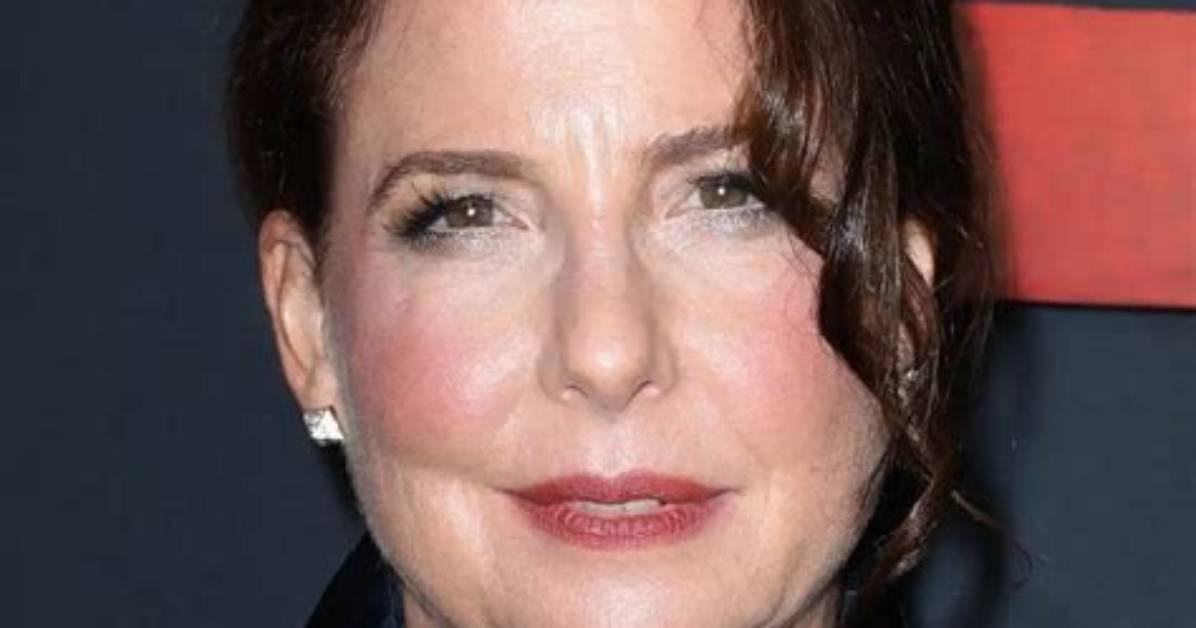 Robin Weigert Net Worth