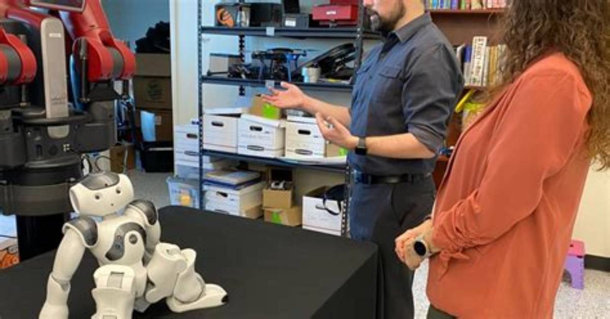 Robot 'Tusi' to Help Children with Speech, Language Challenges | Local News