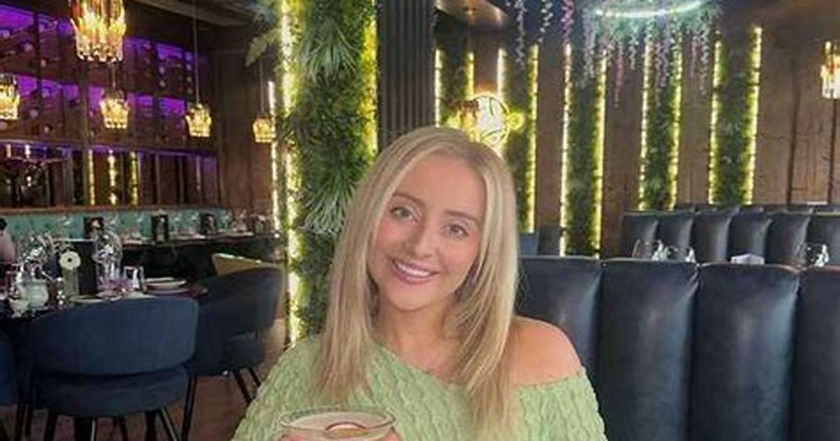 Robyn Hobson Net Worth
