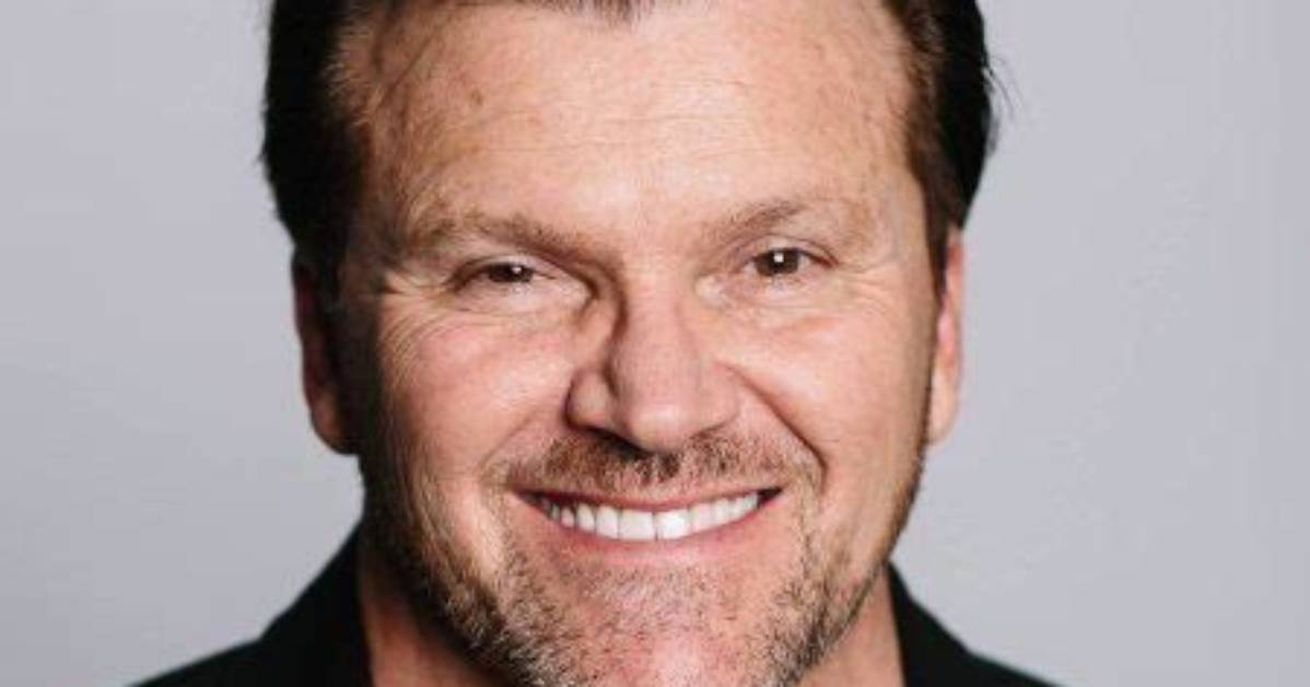 Russ Lee Net Worth