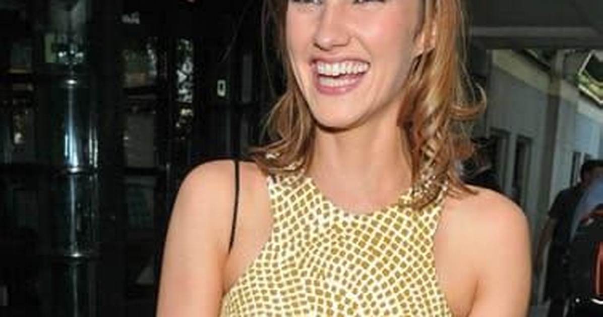 Ruth Bradley Net Worth