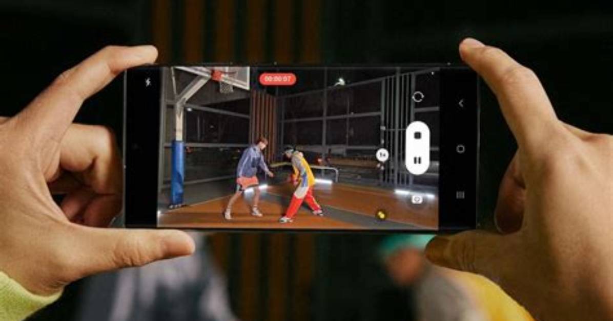 Samsung Galaxy S23 Ultra Opts for Adobe Lightroom as the Go-to Raw Image Processor