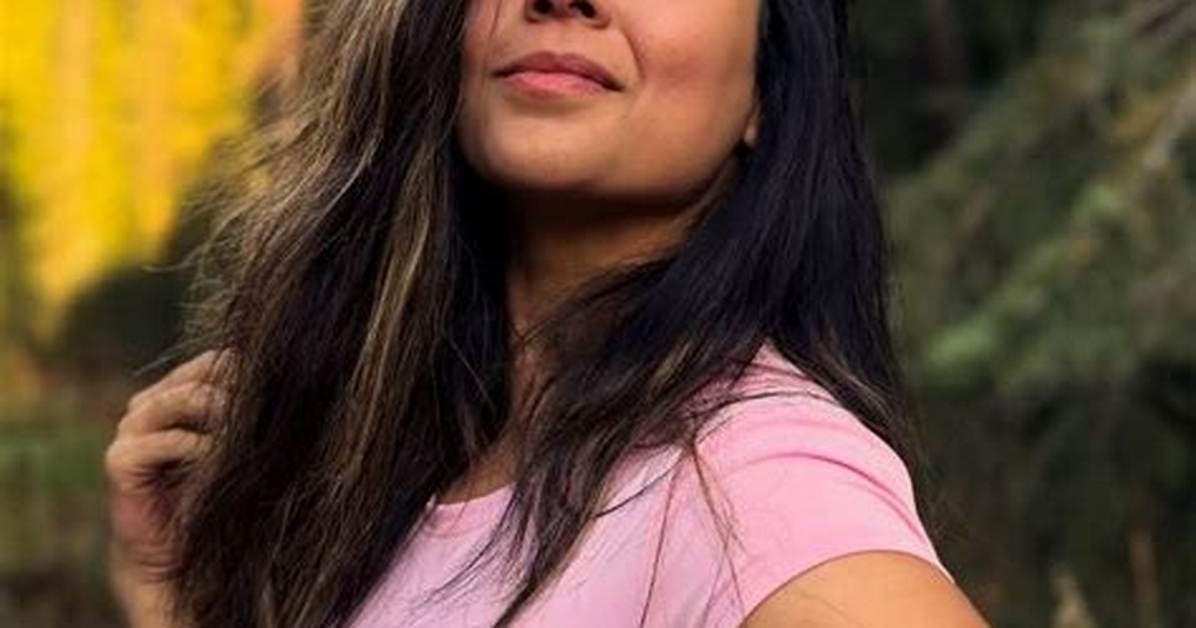 Sana Saeed Net Worth